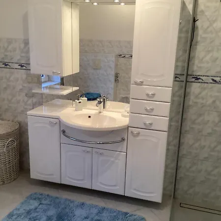 Haus Lies Апартаменты *